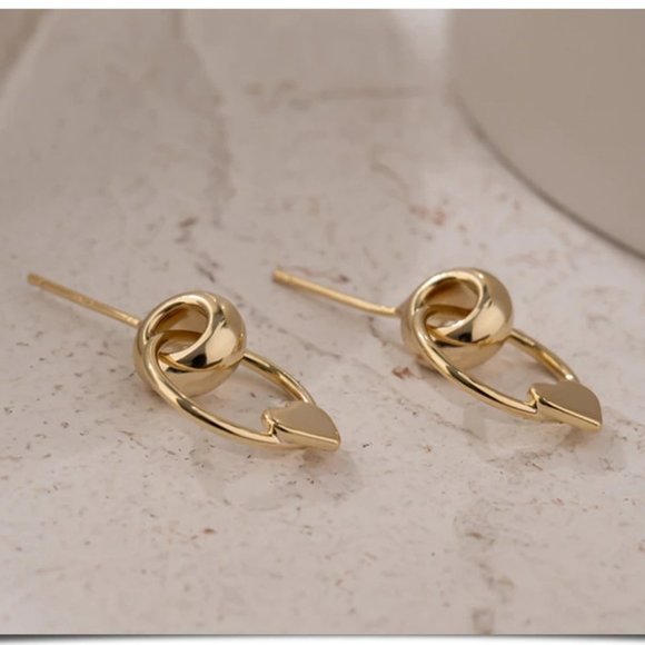 New 18k Gold Plated Circle Heart Earrings - Picture 4 of 5
